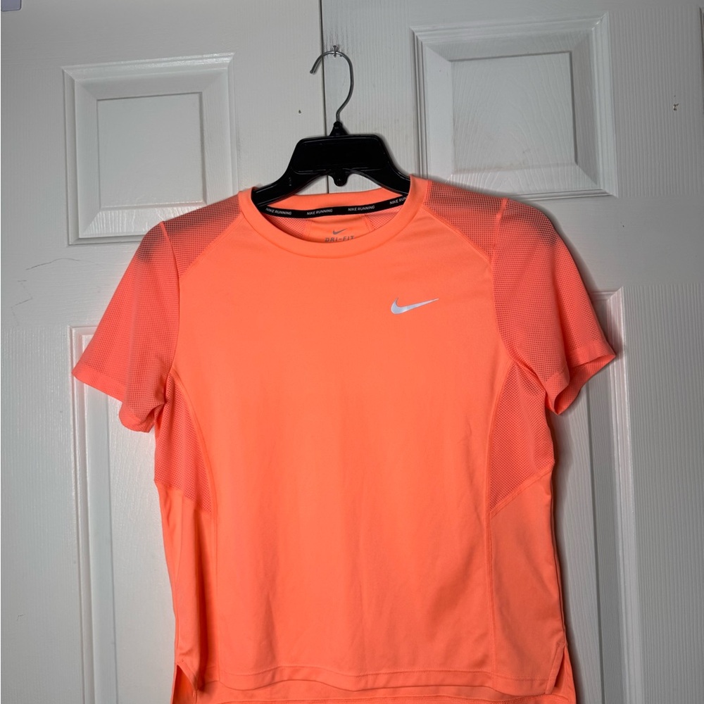 Nike Women's Vibrant Coral Short Sleeve Tee - Picture 6 of 14